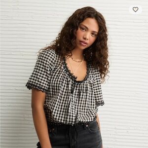 SOLD 
American Eagle Outfitters Black and White Checkered Blouse